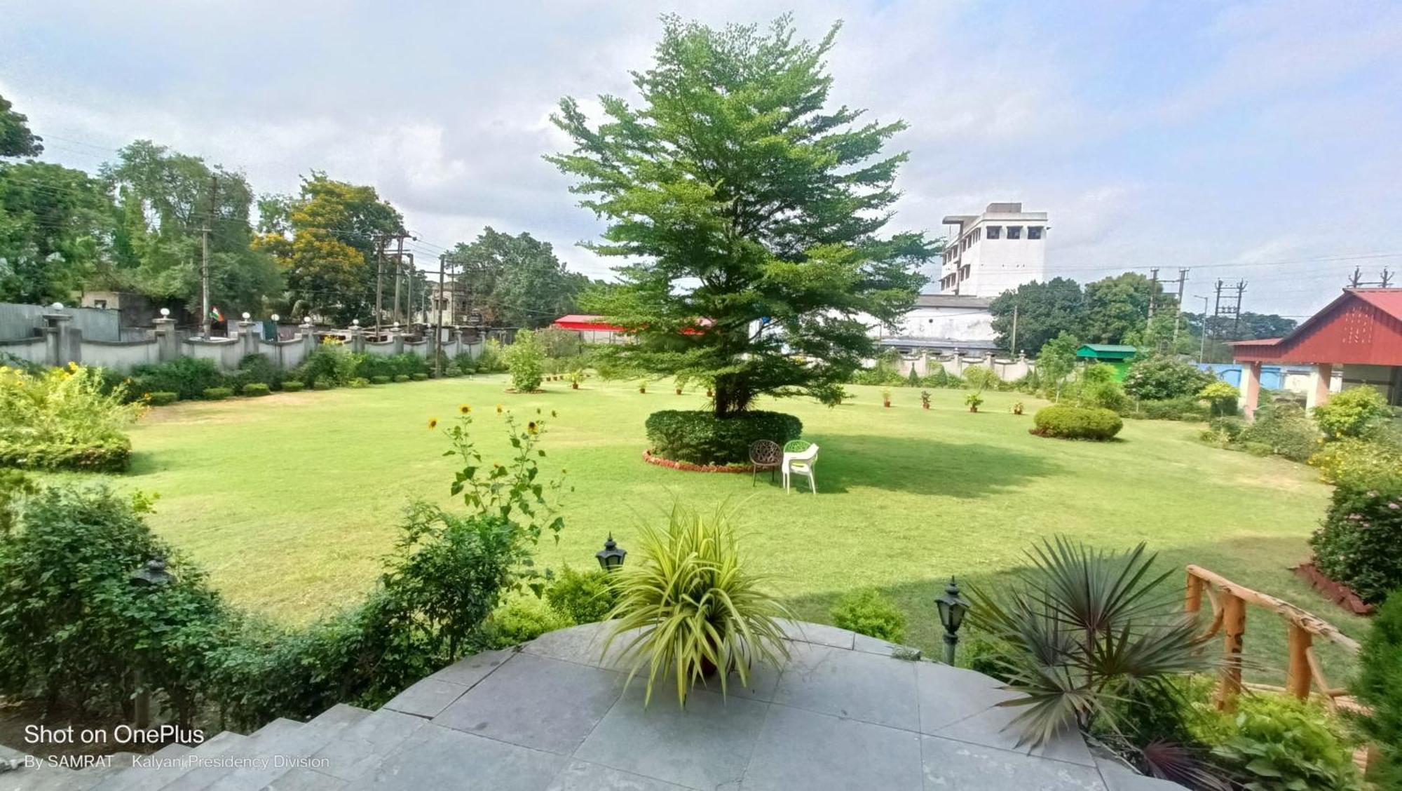 Trisplanet Kalyani Exterior foto