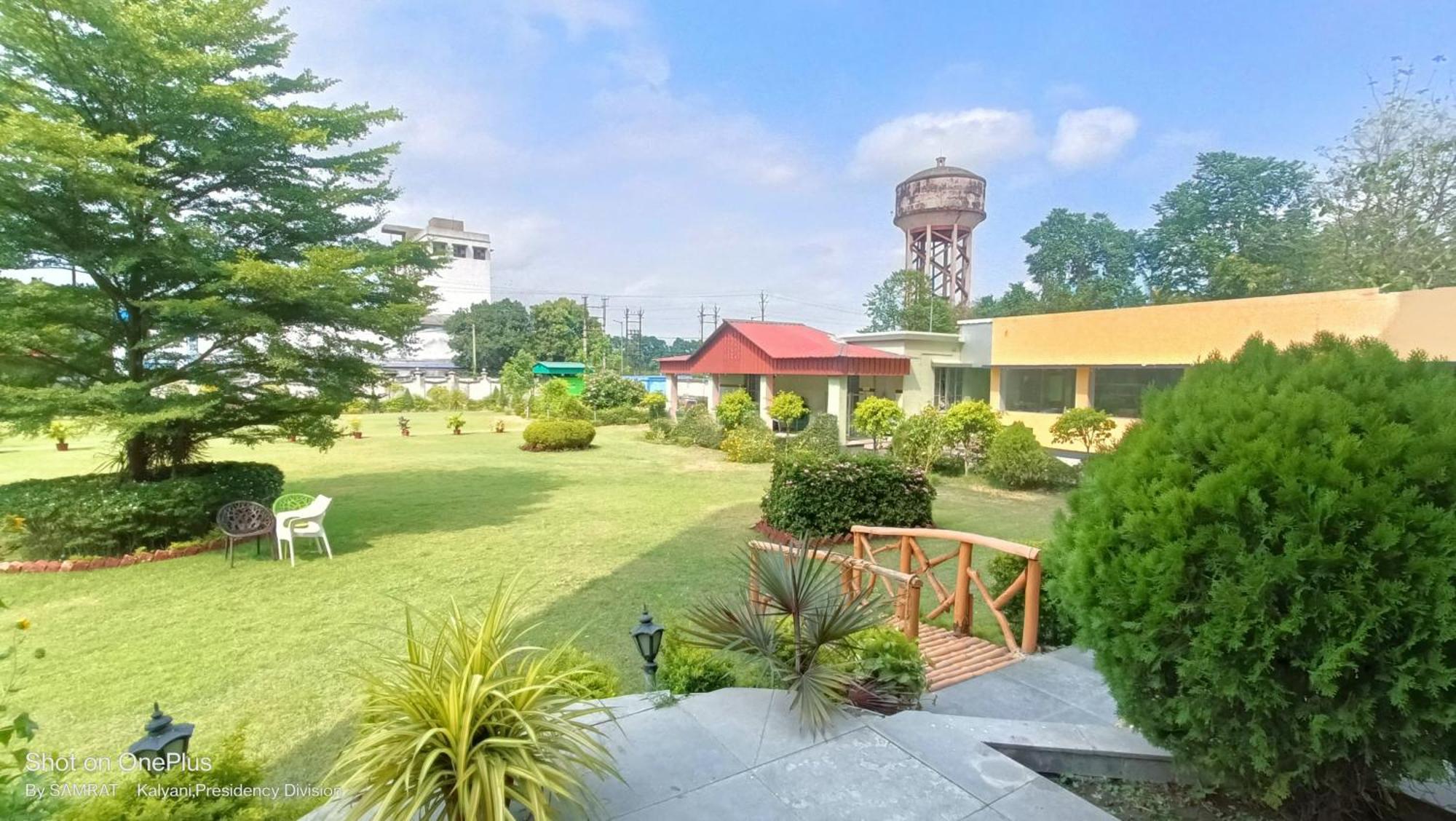 Trisplanet Kalyani Exterior foto